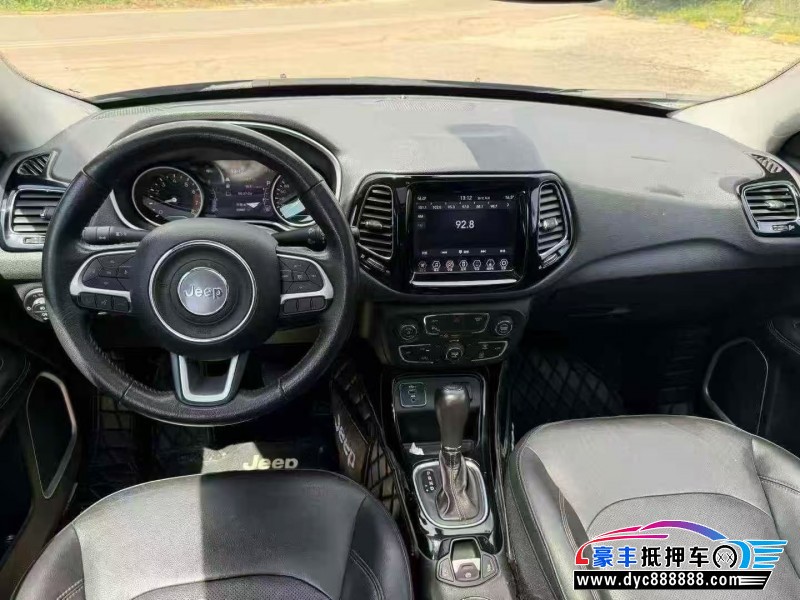 21年Jeep指南者轿车抵押车出售