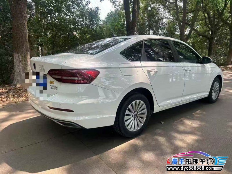 21年大众朗逸轿车抵押车出售
