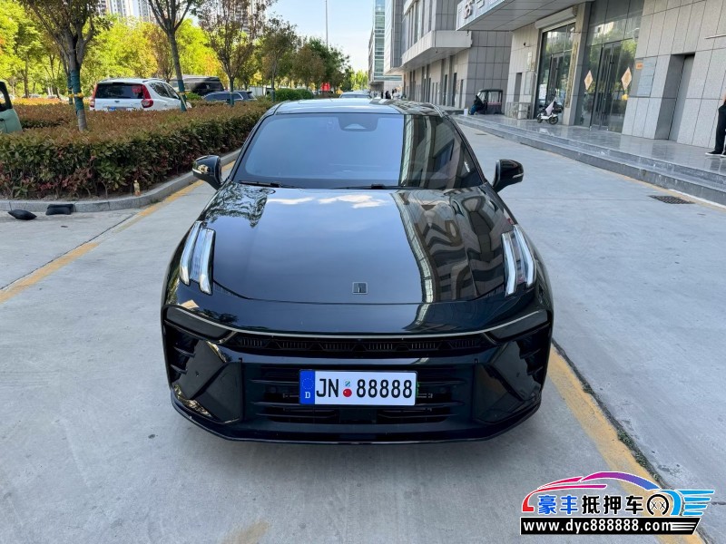 抵押车出售25年领克03轿车