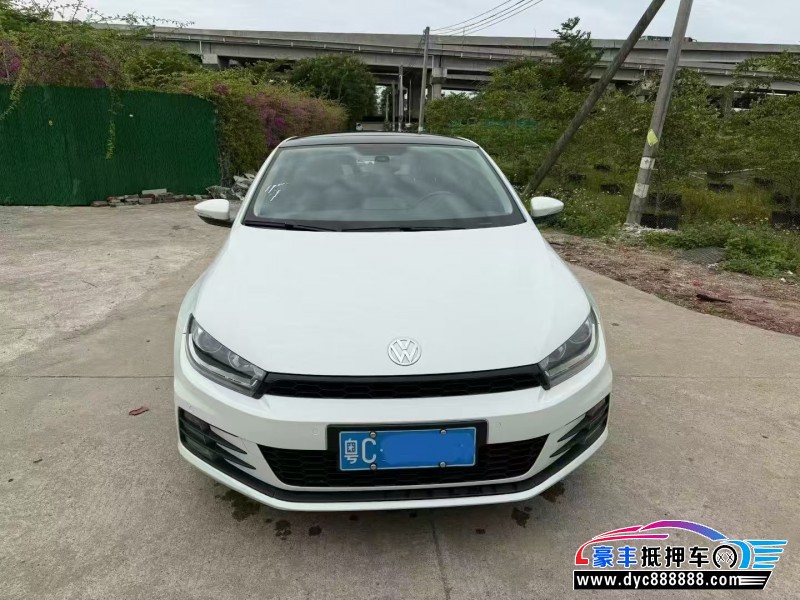 15年大众尚酷轿车抵押车出售