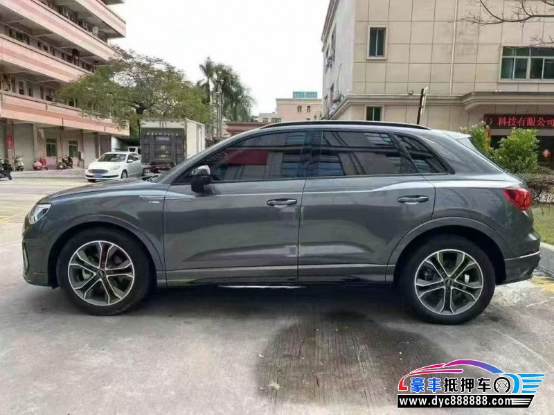 21年奥迪Q3轿车抵押车出售