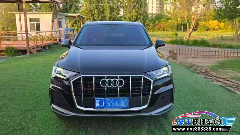 抵押车出售23年奥迪Q7轿车