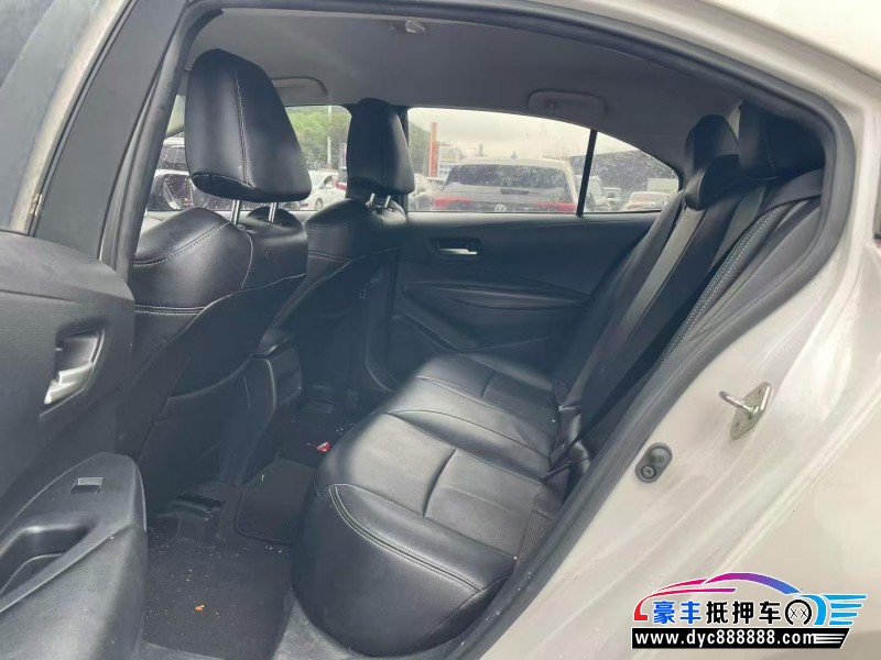 20年丰田卡罗拉轿车抵押车出售