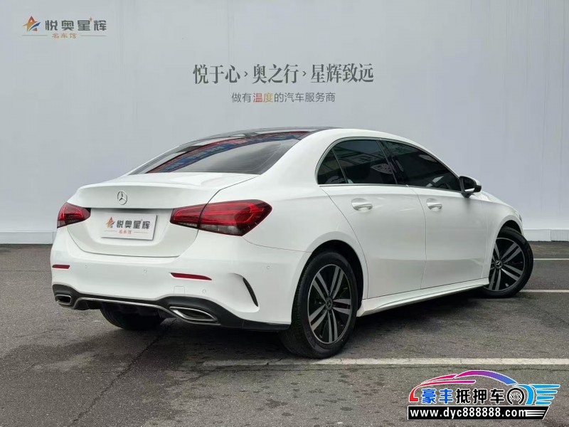 20年奔驰A轿车抵押车出售