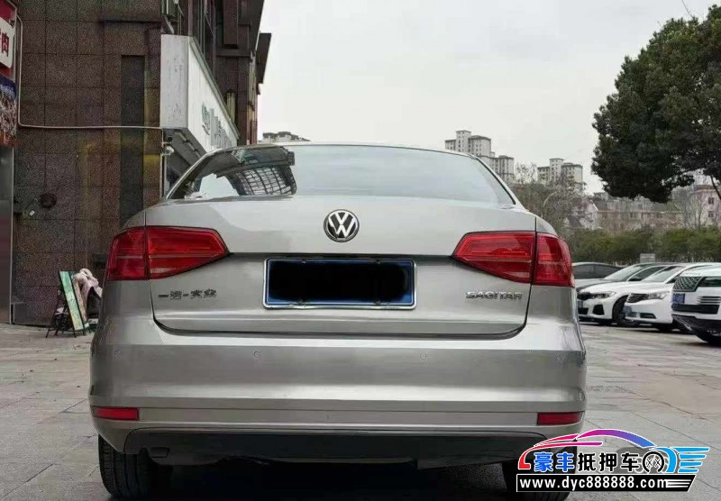 15年大众速腾轿车抵押车出售