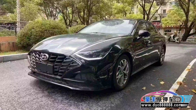 20年现代索纳塔轿车抵押车出售