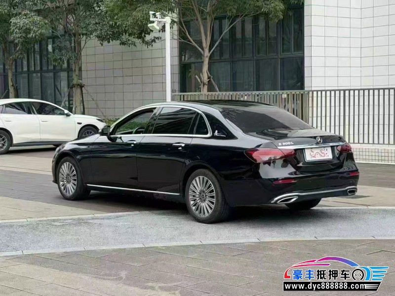 20年奔驰E轿车抵押车出售