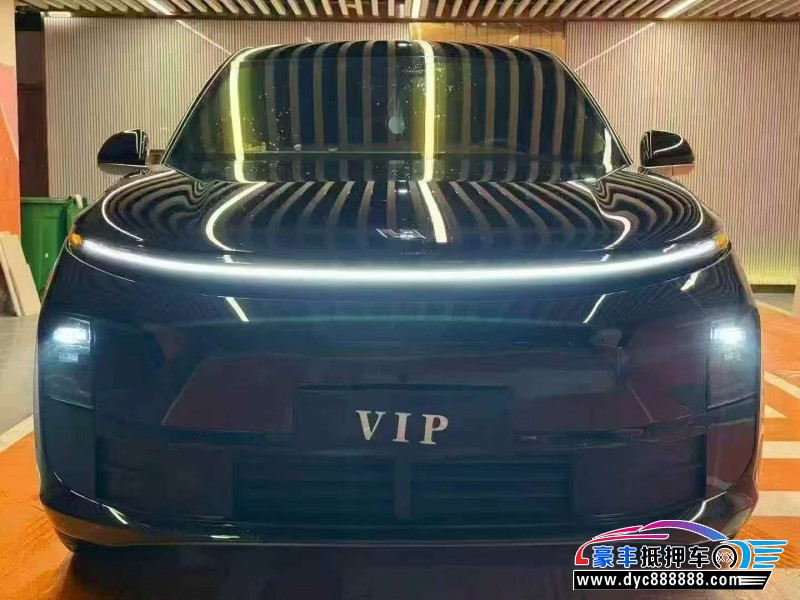 抵押车出售24年理想L6SUV