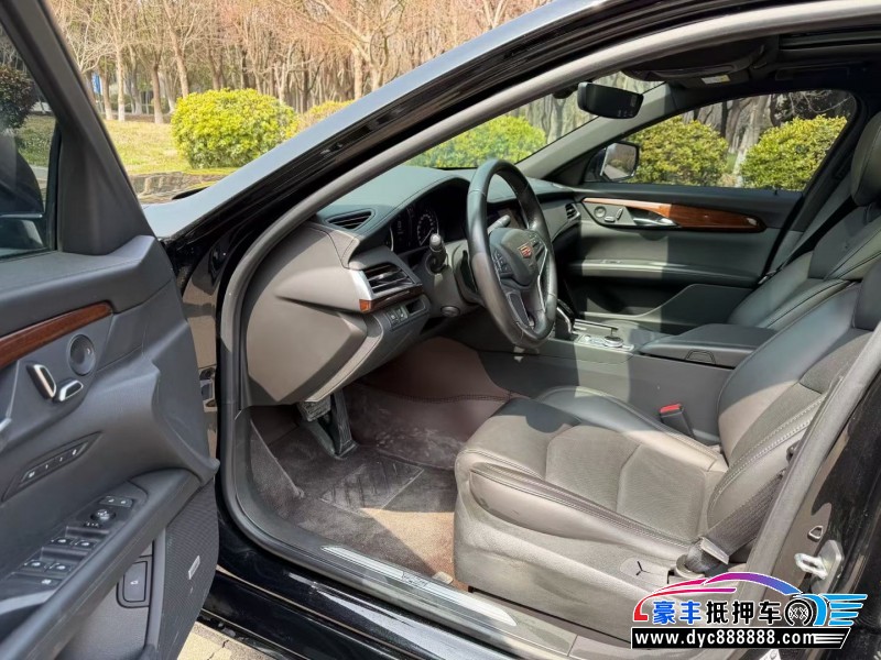 20年凯迪拉克CT6轿车抵押车出售