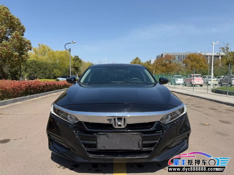 抵押车出售19年本田雅阁轿车