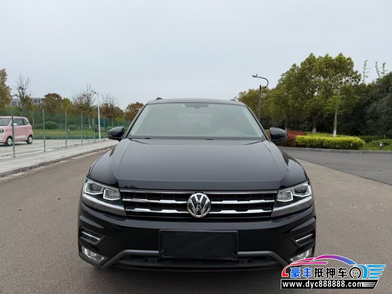 抵押车出售19年大众途观L轿车