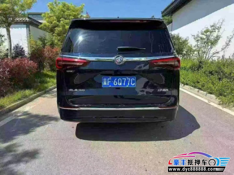 22年别克GL8轿车抵押车出售