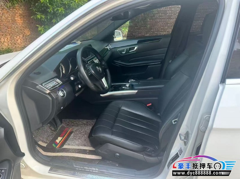 15年奔驰E轿车抵押车出售