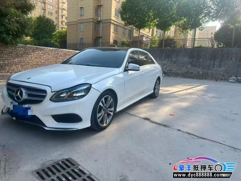 15年奔驰E轿车抵押车出售