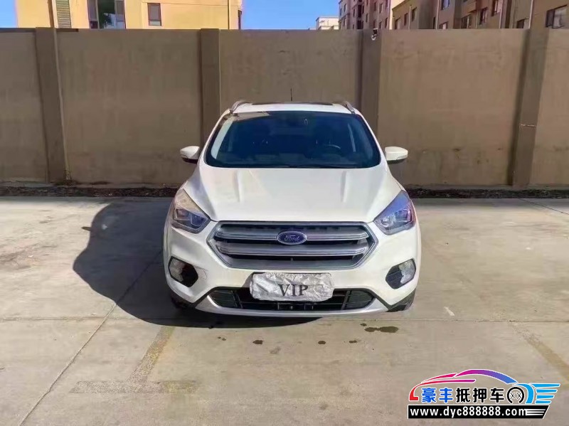 抵押车出售17年福特翼虎轿车