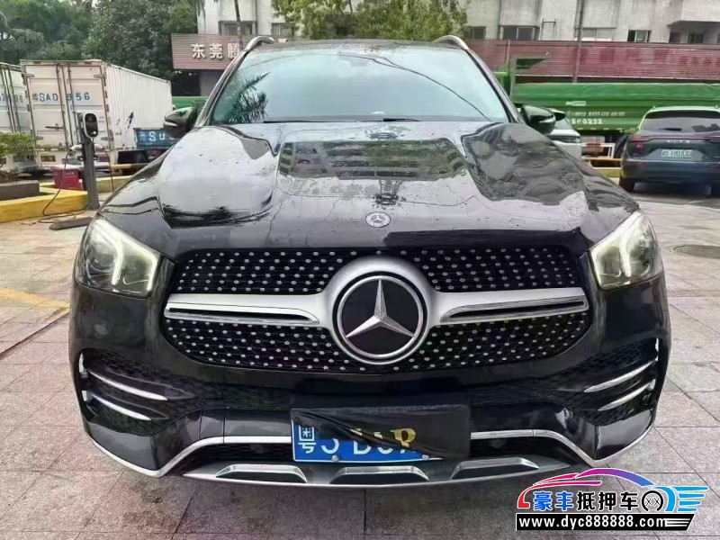 抵押车出售20年奔驰GLE轿车
