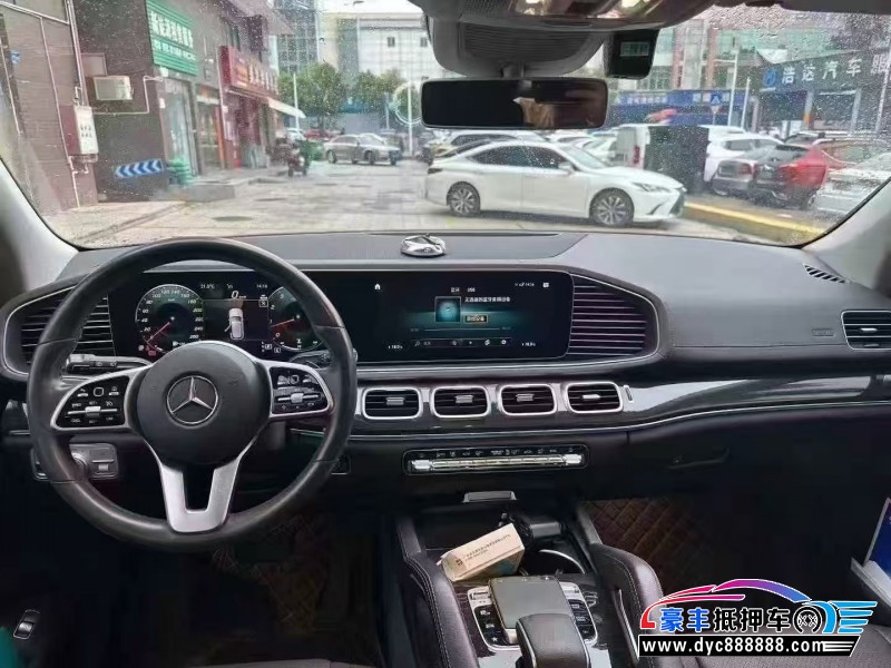 20年奔驰GLE轿车抵押车出售