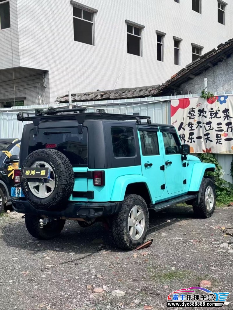10年Jeep牧马人轿车抵押车出售