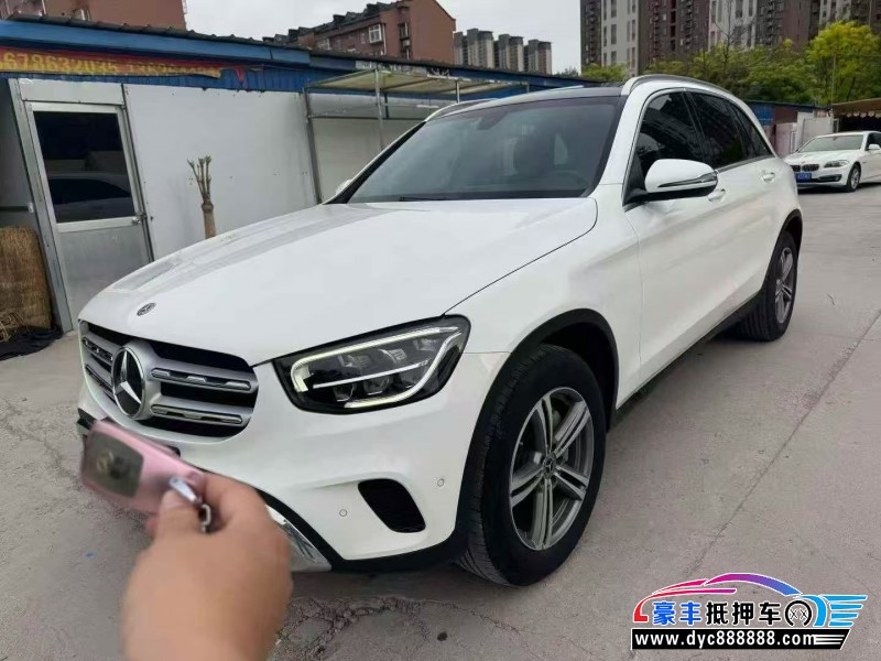 21年奔驰GLC轿车抵押车出售
