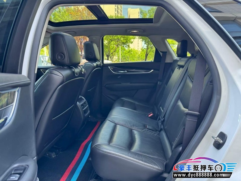 17年凯迪拉克XT5轿车抵押车出售
