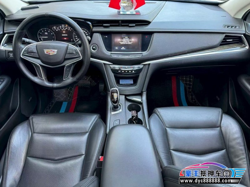 17年凯迪拉克XT5轿车抵押车出售