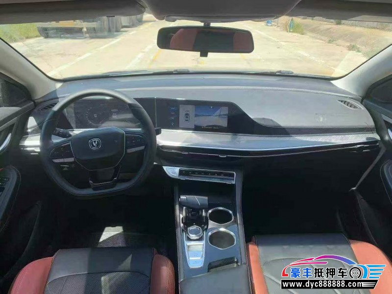 23年长安逸动轿车抵押车出售