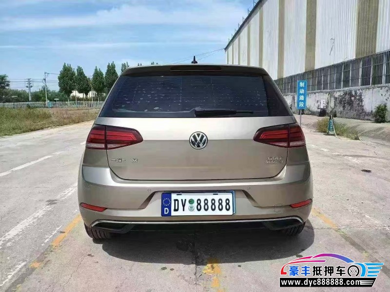 19年大众高尔夫轿车抵押车出售