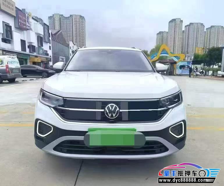 抵押车出售24年大众探岳轿车