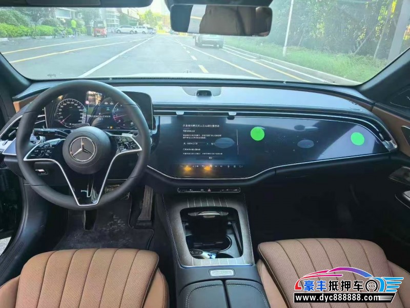 26年奔驰E轿车抵押车出售