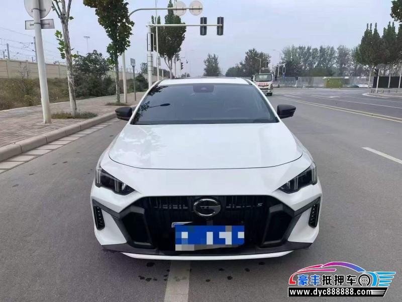 抵押车出售25年传祺影豹轿车