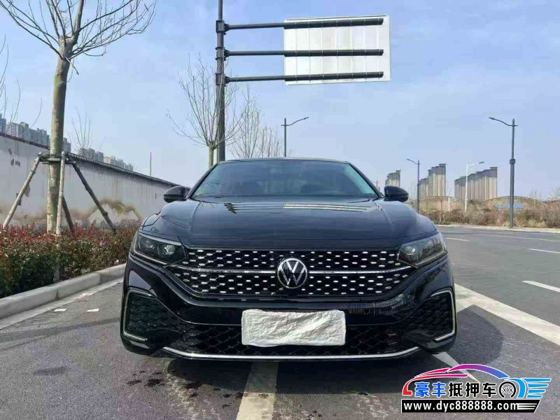 抵押车出售23年大众帕萨特轿车