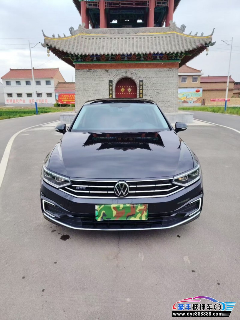 抵押车出售24年大众迈腾轿车