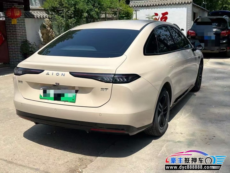 25年埃安RT轿车抵押车出售