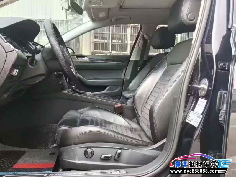 18年大众迈腾轿车抵押车出售