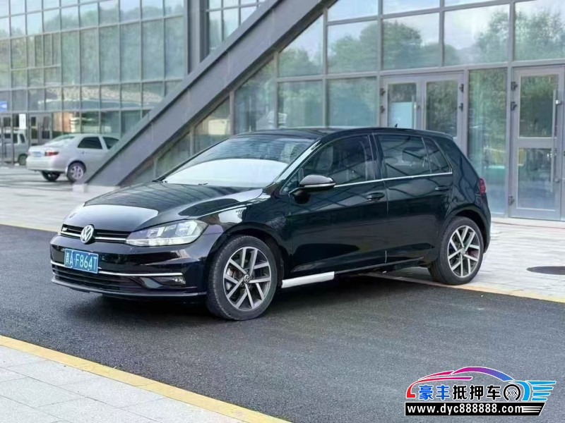 20年大众高尔夫轿车抵押车出售