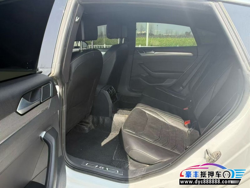 20年大众CC轿车抵押车出售