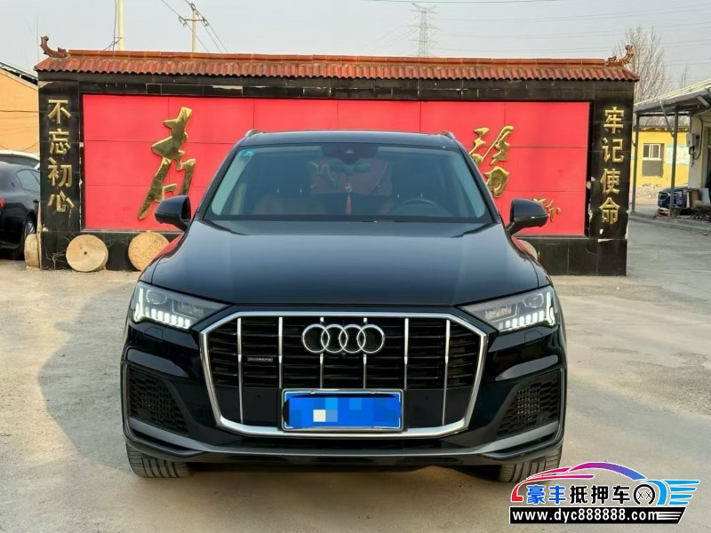 抵押车出售20年奥迪Q7轿车