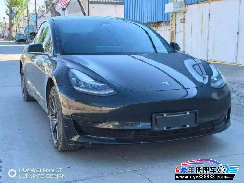 抵押车出售20年特斯拉MODEL 3轿车