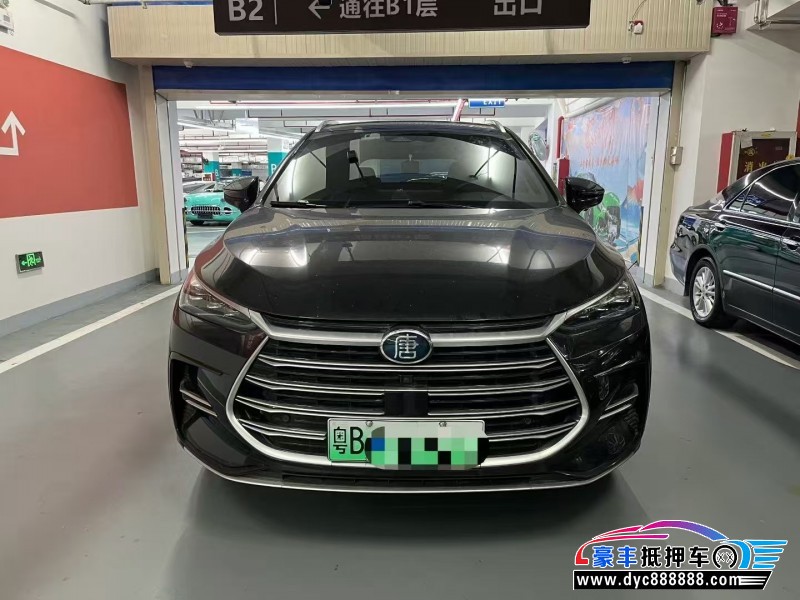 抵押车出售21年比亚迪唐轿车