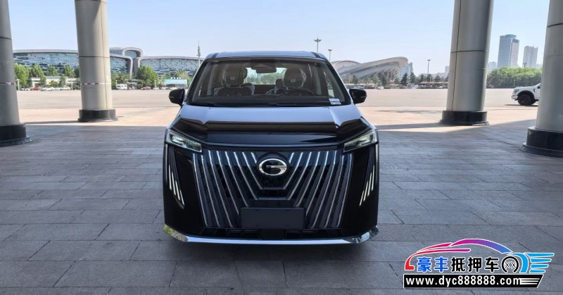 抵押车出售26年传祺M8MPV