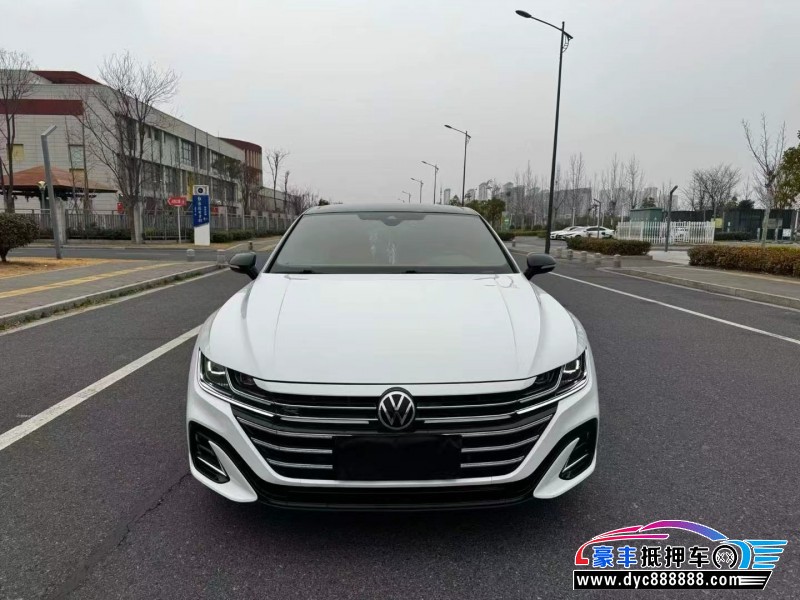 抵押车出售21年大众CC轿车