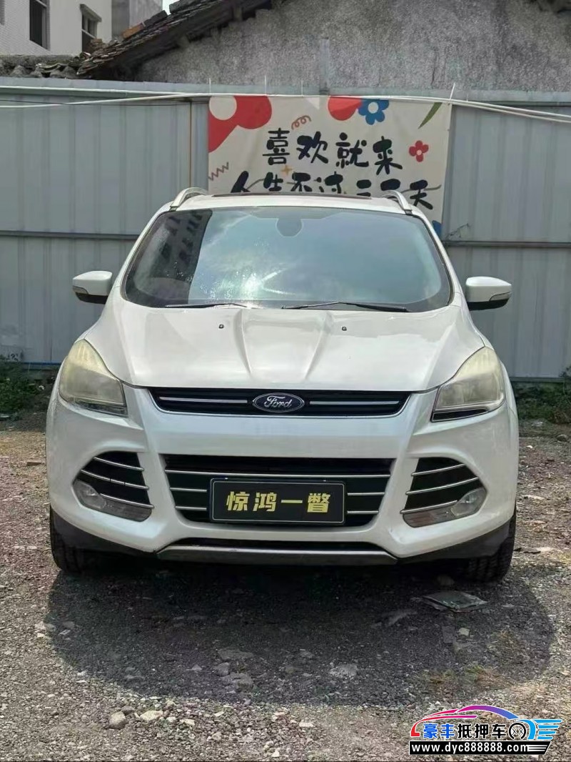 15年福特翼虎轿车抵押车出售