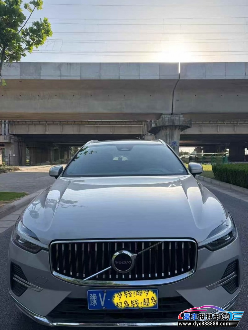 22年沃尔沃XC60轿车抵押车出售