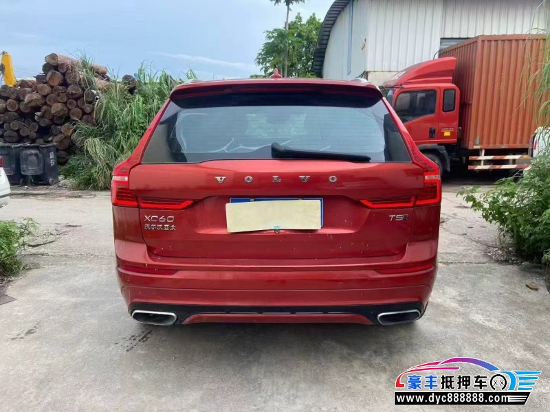 18年沃尔沃XC60轿车抵押车出售
