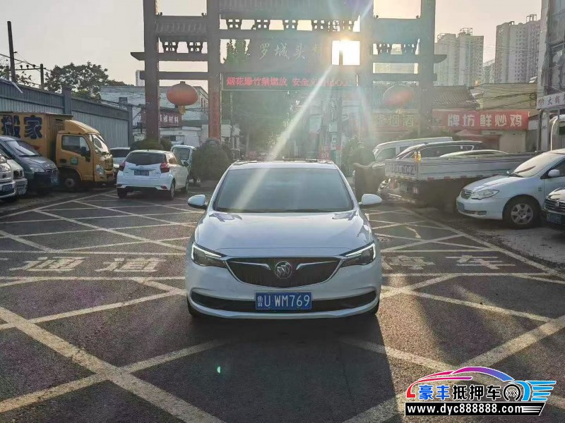 20年别克英朗轿车抵押车出售