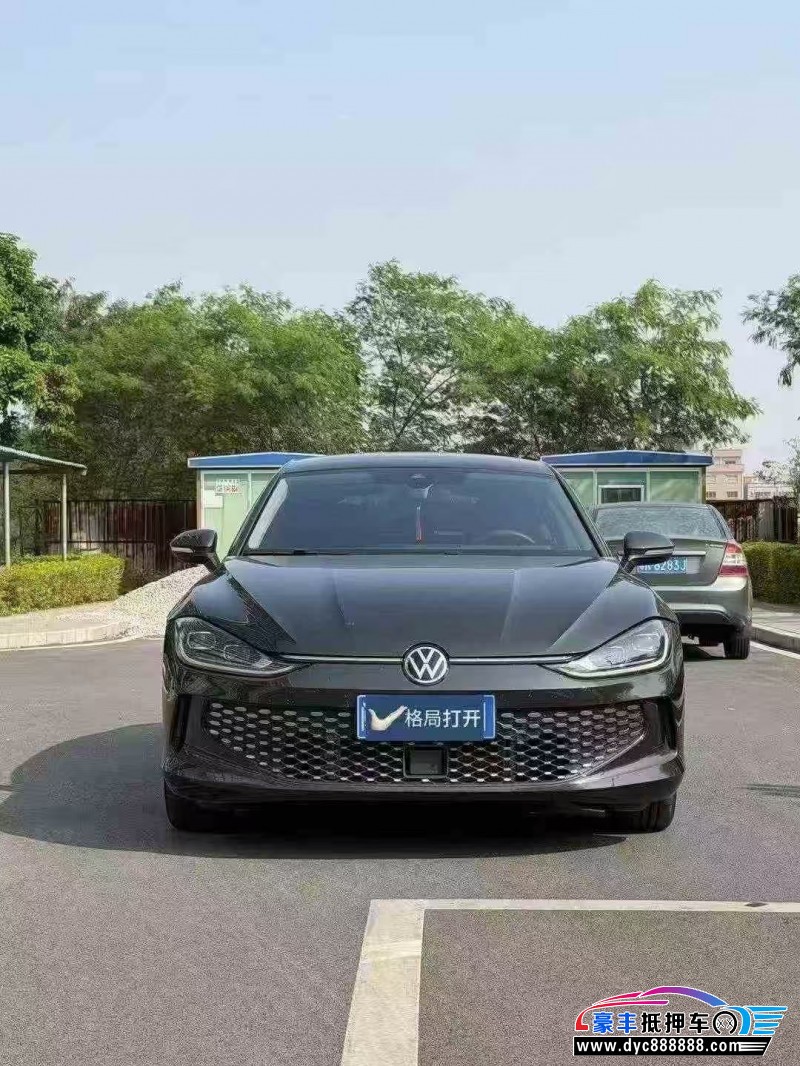 25年大众凌渡轿车抵押车出售