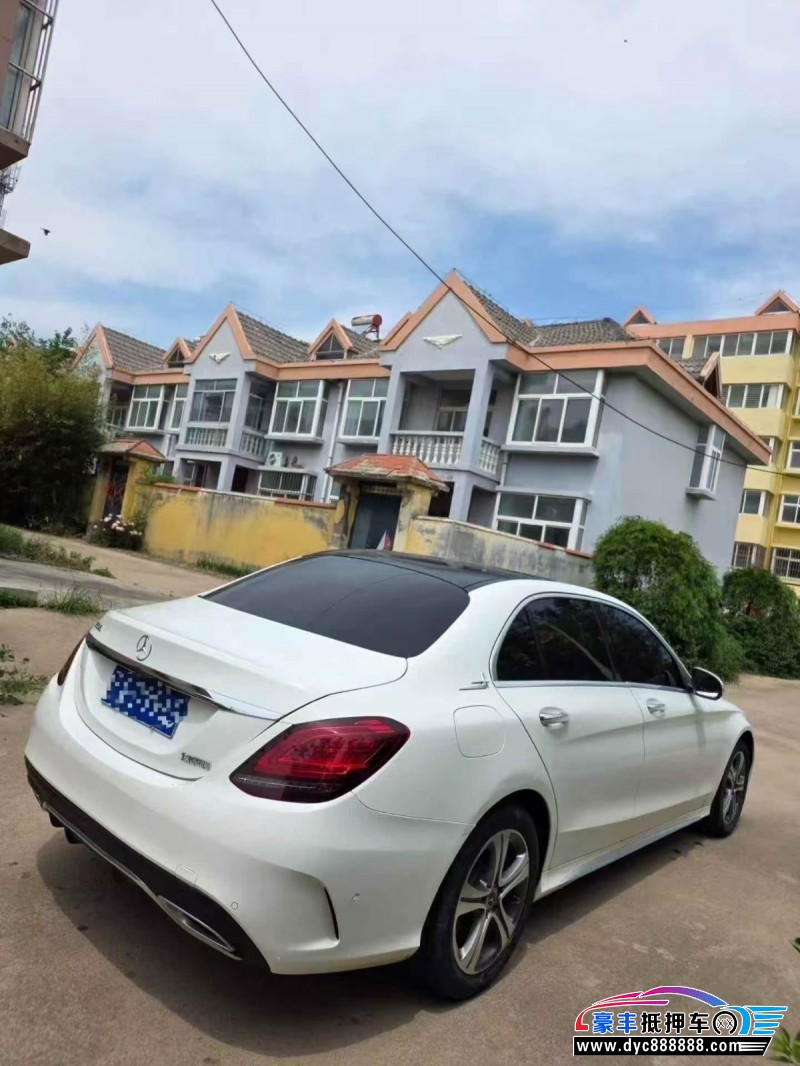20年奔驰C轿车抵押车出售