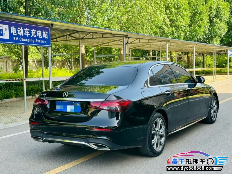 20年奔驰E轿车抵押车出售