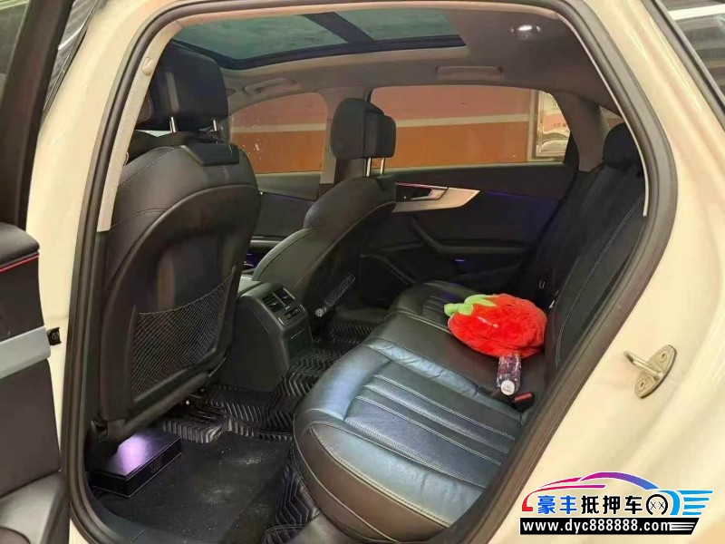 22年奥迪A4L轿车抵押车出售
