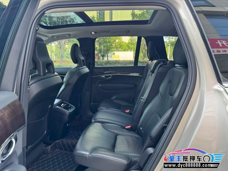 16年沃尔沃XC90轿车抵押车出售